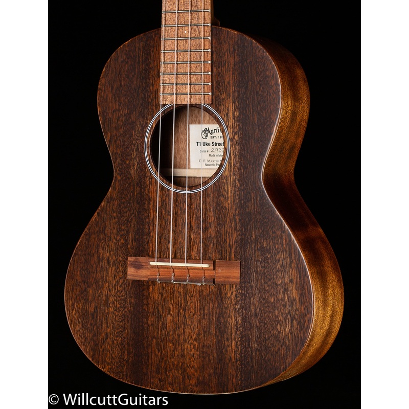 Martin T1 Tenor Uke Streetmaster (325)