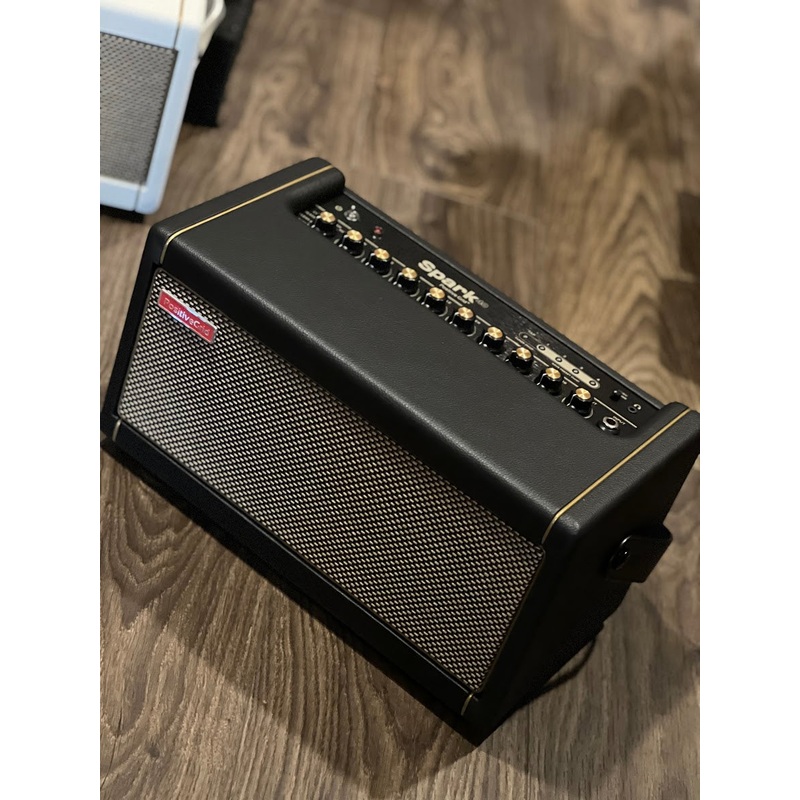 Positive Grid Spark Smart Combo Amplifier for Electric and Acoustic Guitar and Bass