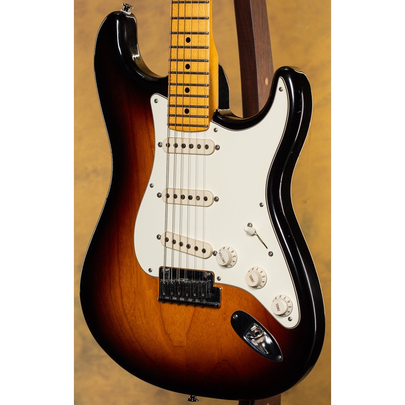 2012 Fender Custom Shop Stratocaster Pro Closet Classic Sunburst Abigail Ybarra Red Hots