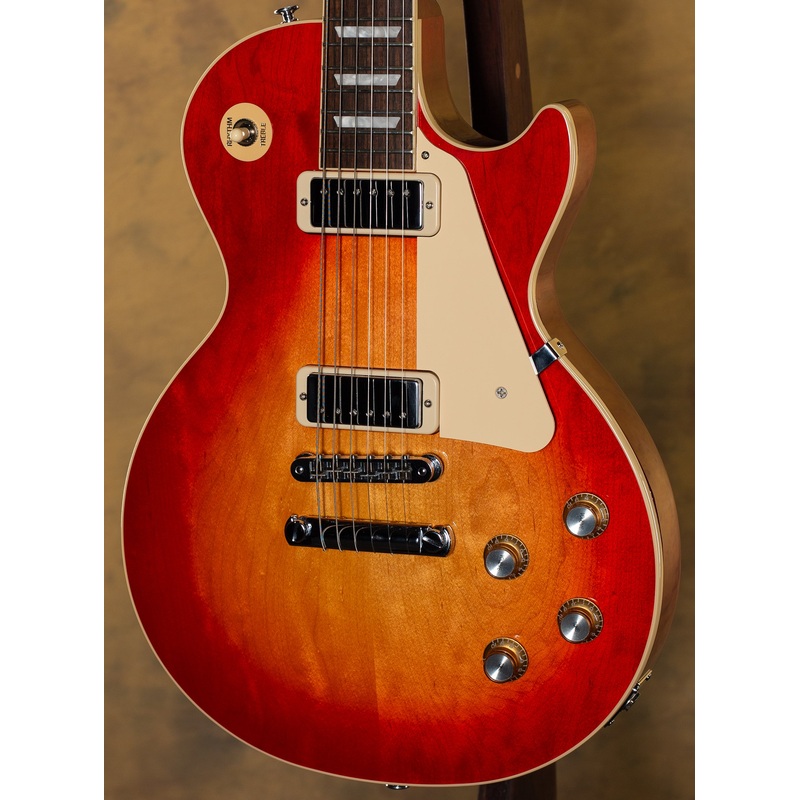 2023 Gibson Les Paul Deluxe 70's Cherry Sunburst