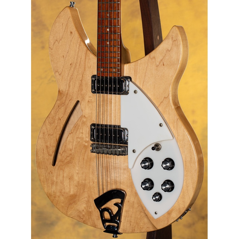 1987 Rickenbacker 330 Mapleglo